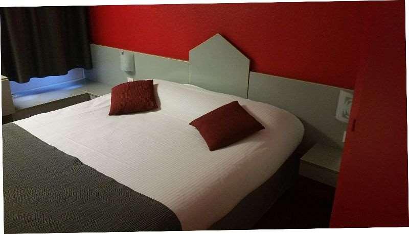 Brit Hotel Sarreguemines Room photo